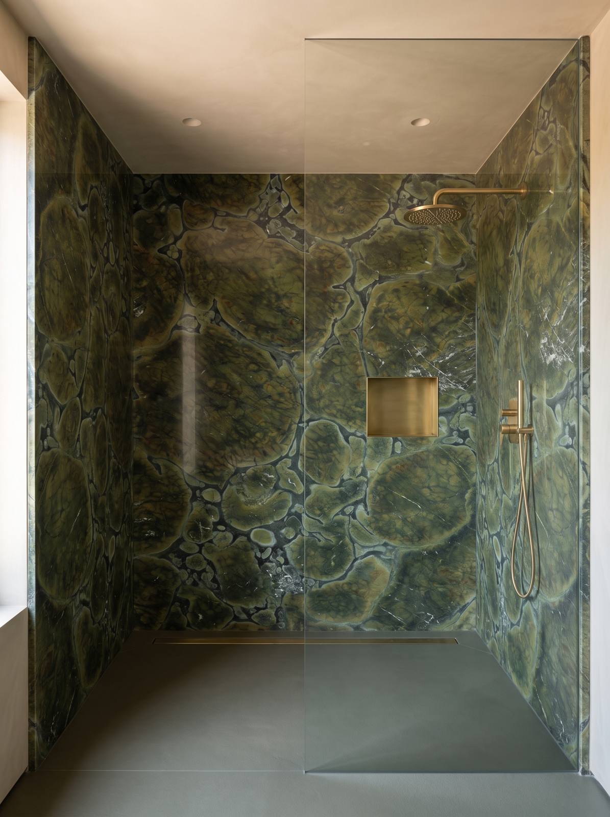 Tortouse Green
